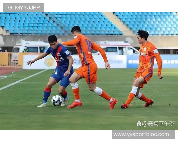 2025年中国足协青少年足球锦标赛男子16强球队团结一心共创辉煌时刻 2025年中国足协青少年足球锦标赛男子16强球队团结一心共创辉煌时刻