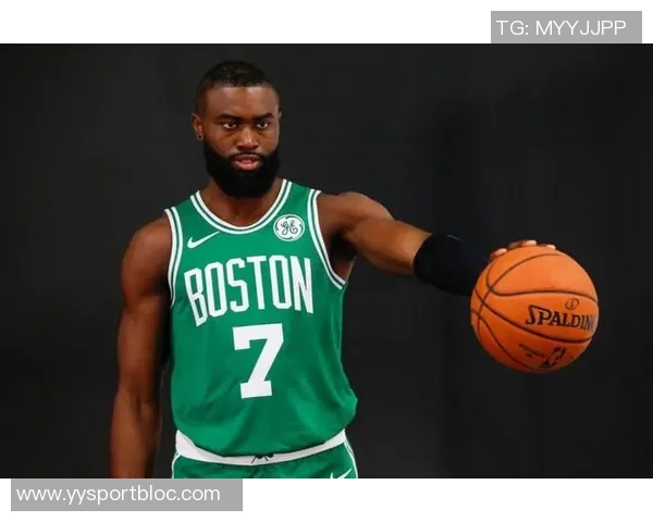 杰伦布朗赞沃尔什表现出色防守与关键投篮双双奏效